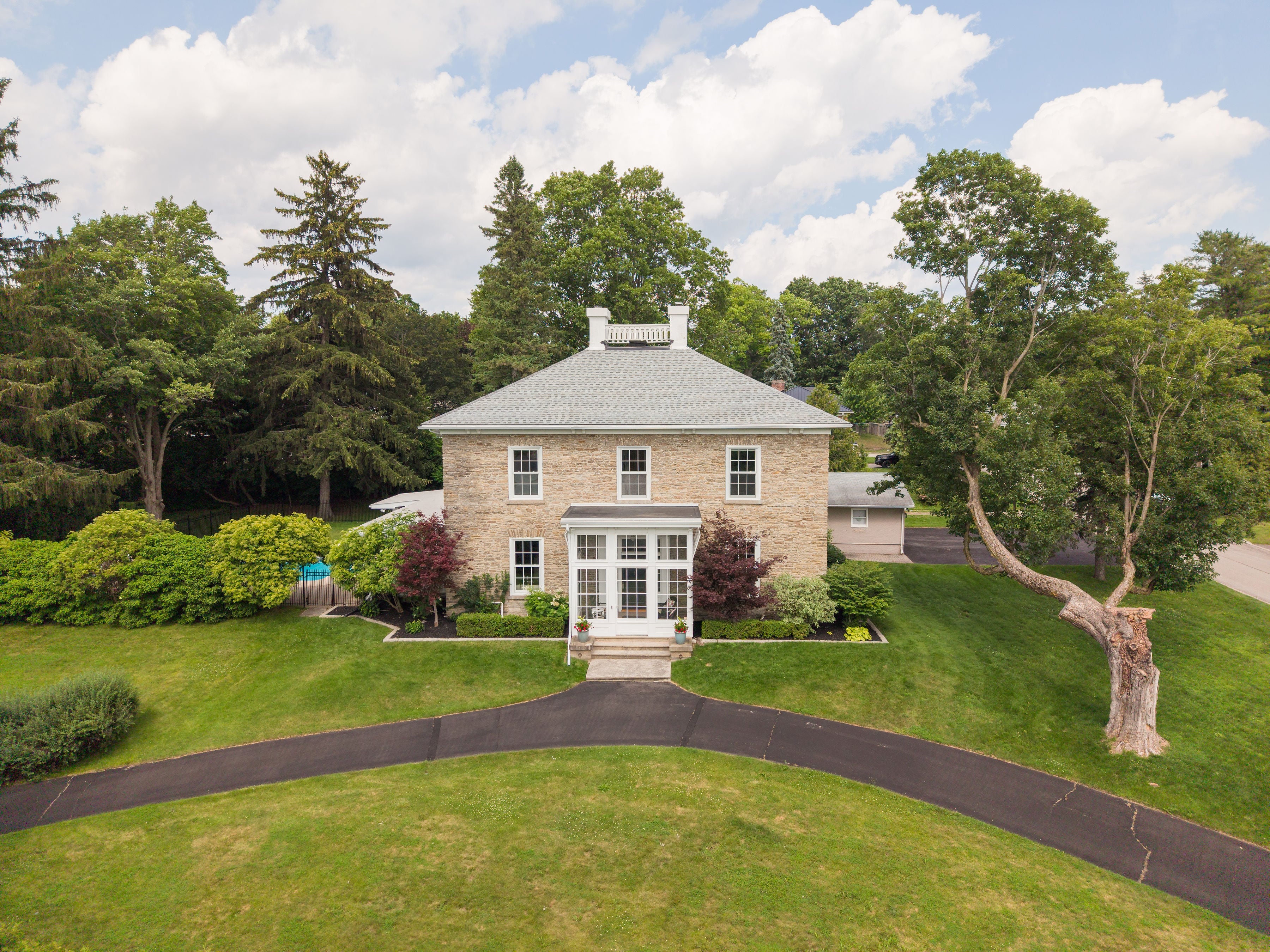 Home of the Week: A Brockville manor steeped in history
