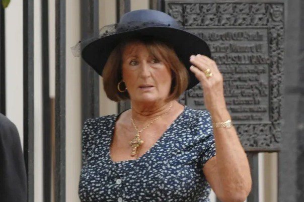 Princess Diana’s close pal Lady Annabel Goldsmith left £5.6m fortune to two of her five children after death aged 91