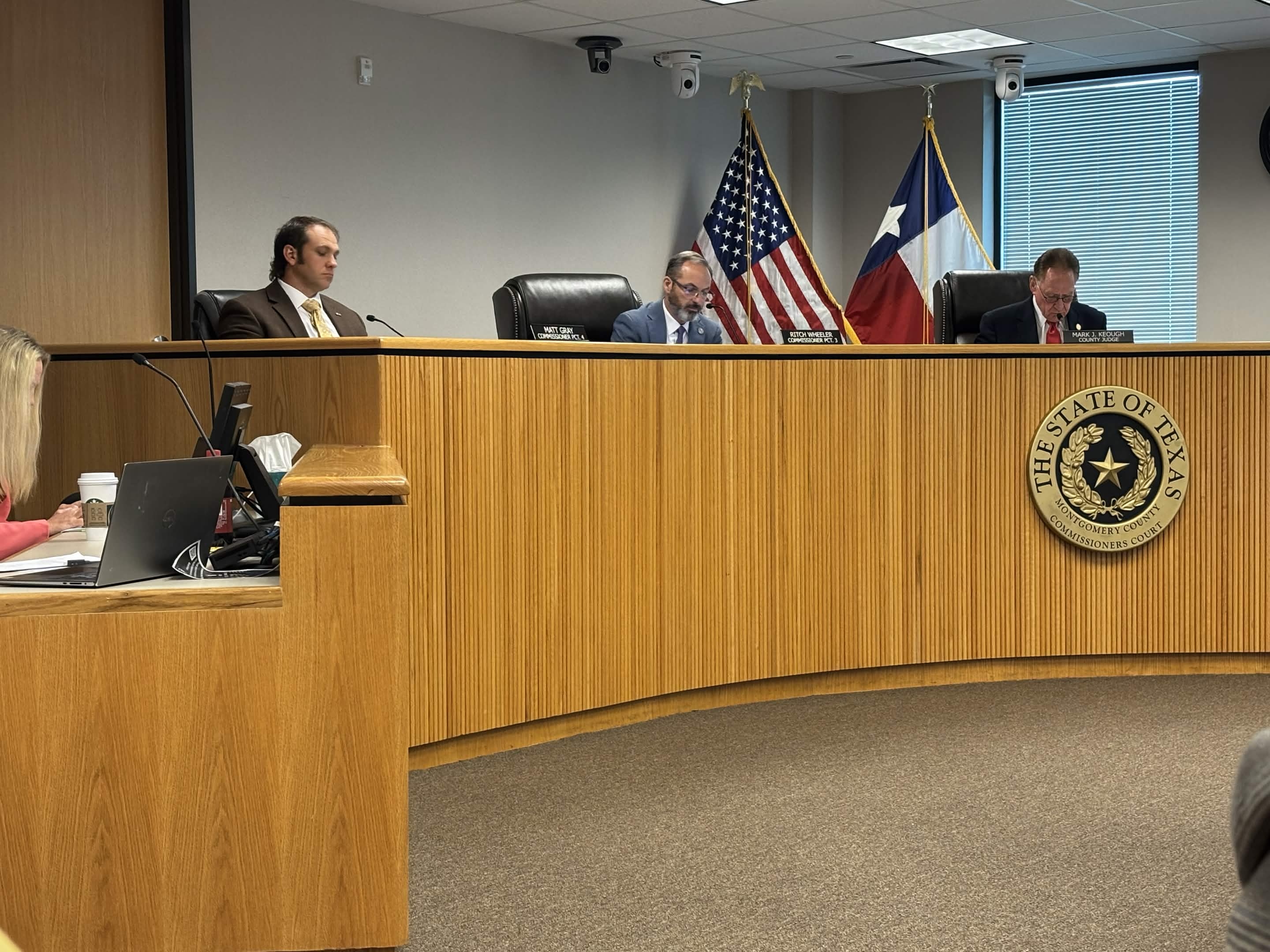 Montgomery County Commissioners Court discusses burn ban procedure