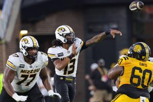 Worthy: Mizzou QB Austin Simmons dominant in debut, still has more upside