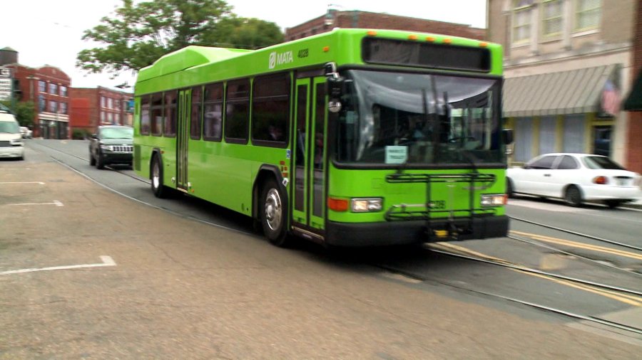 MATA bus crash injures 2 people in Raleigh, police say