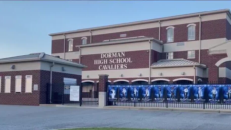 Family member dies in car line to pick up student from school, officials say