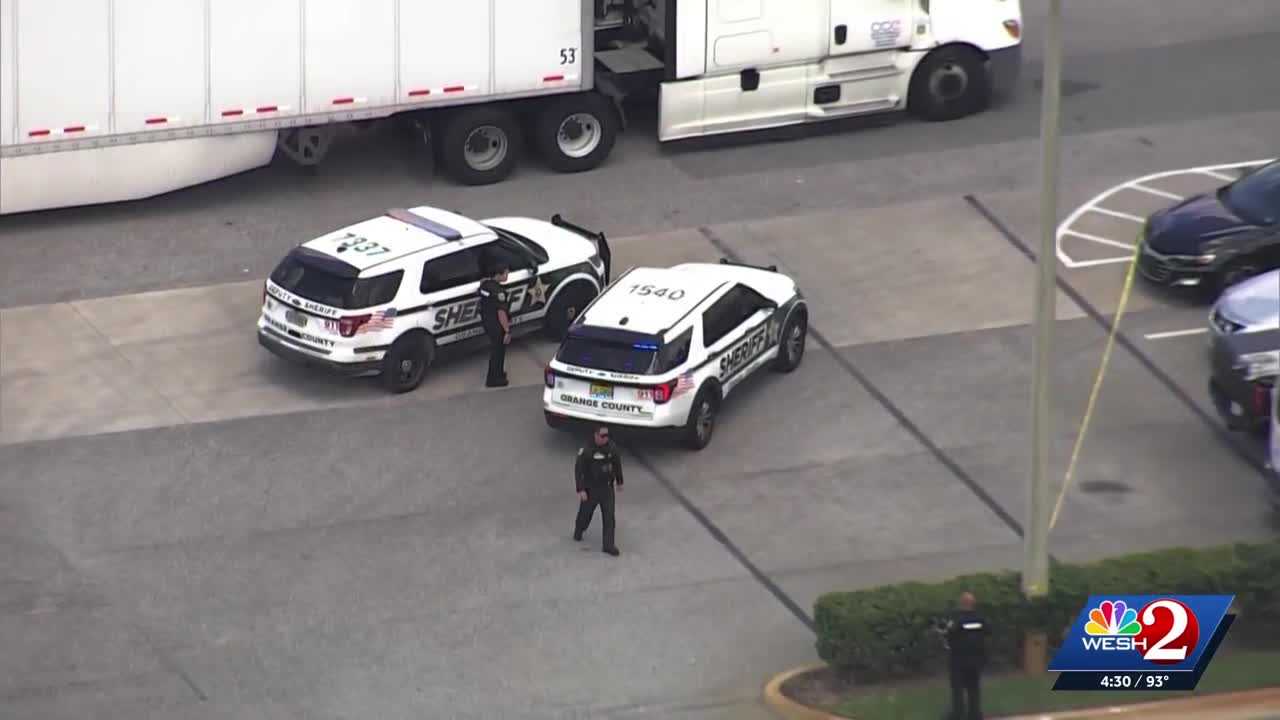 Truck driver late to drop-off accused of choking, shooting man at warehouse