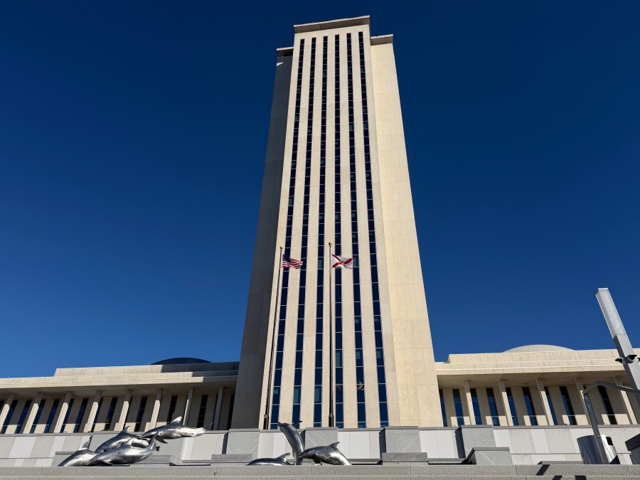 Bipartisan pressure grows over Hope Florida controversy