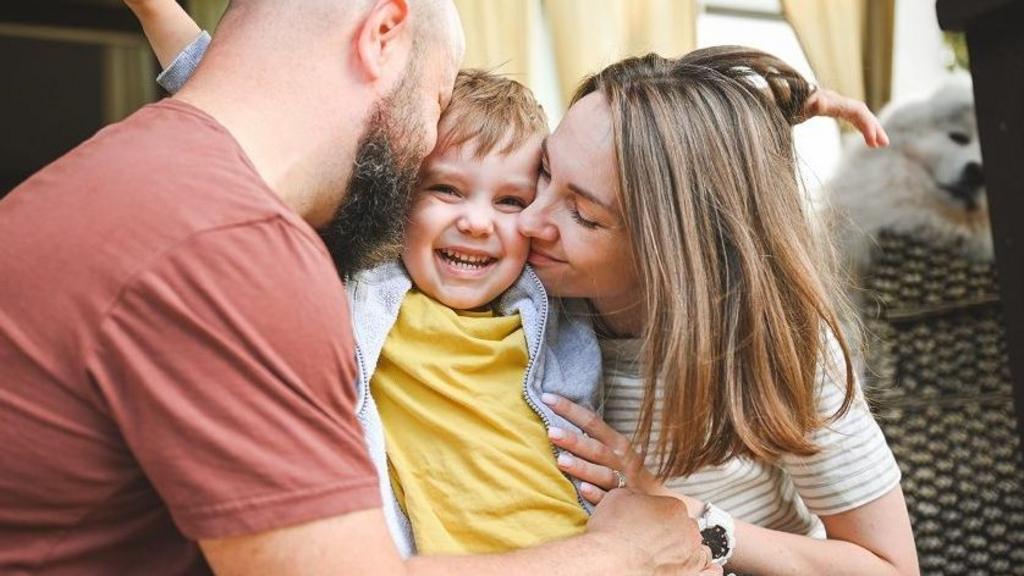 Michael Owen doesn't tell his children he loves them - how big a deal is that?