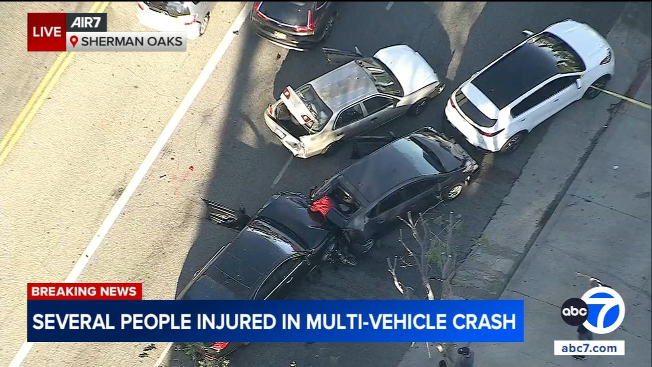Several people injured in chain-reaction crash involving at least 8 cars in Sherman Oaks