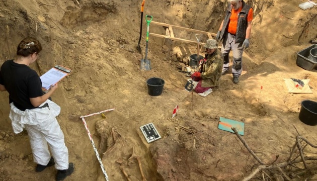 Remains of 36 soldiers killed in 1939 battles exhumed at cemetery in Lviv