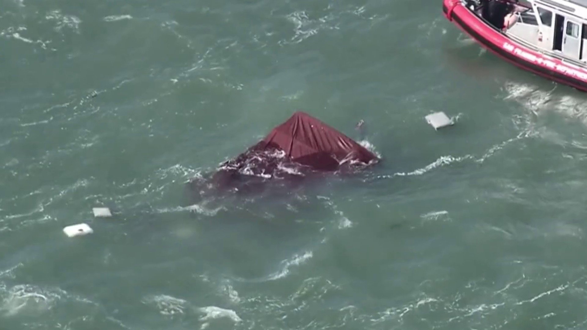 Police will not raise boat that capsized in San Francisco Bay