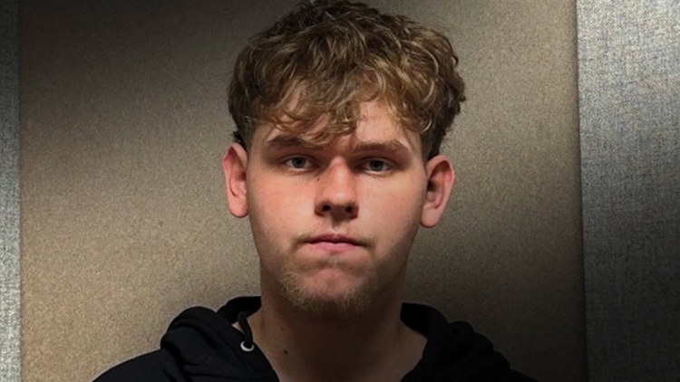 Deadly Chelan Hills fire suspect accused of using Roman candle turret that fires 240 rounds in 46 seconds