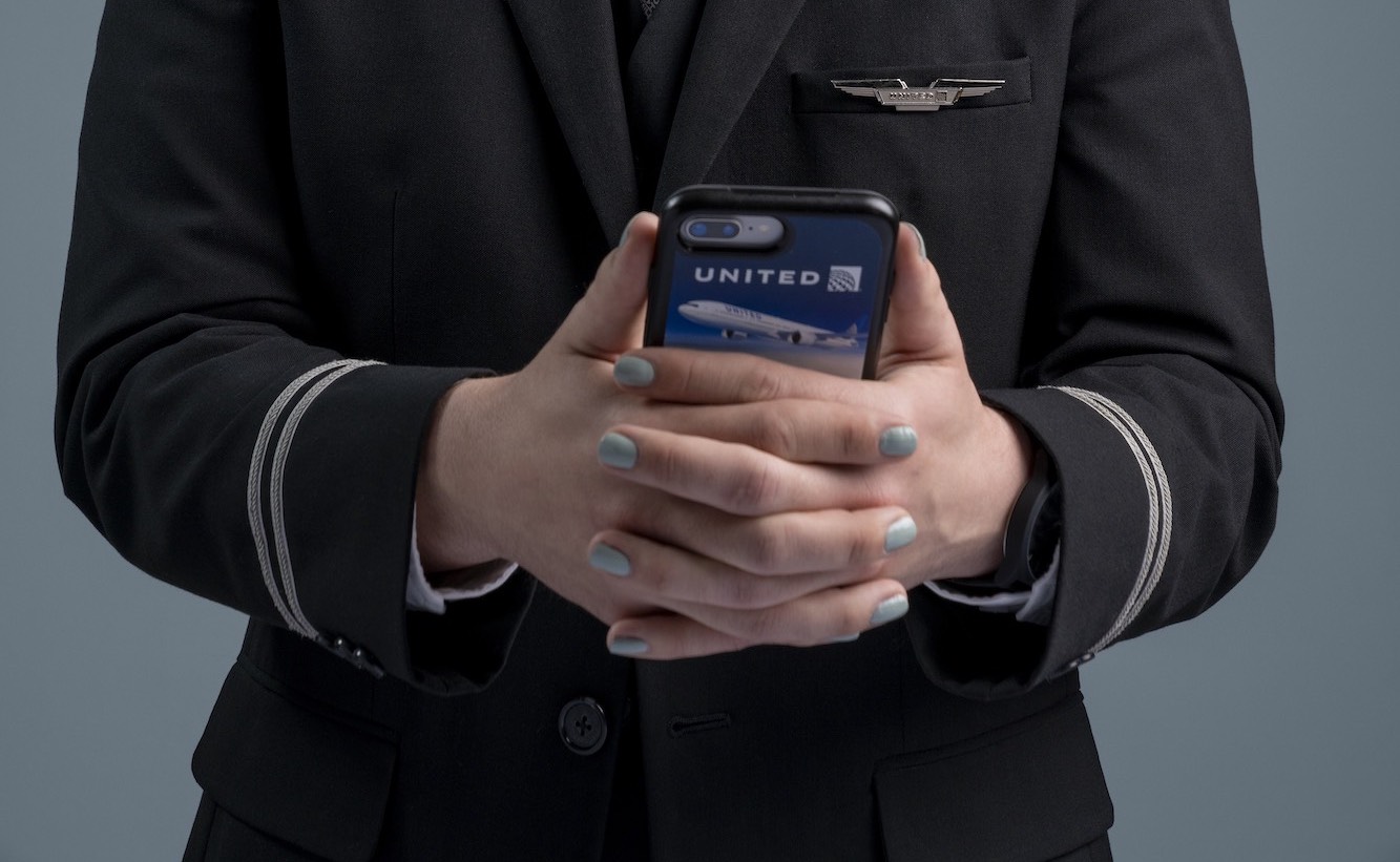 United Airlines Warns Flight Attendants: Game Delays For Extra Pay And You Could Be Fired