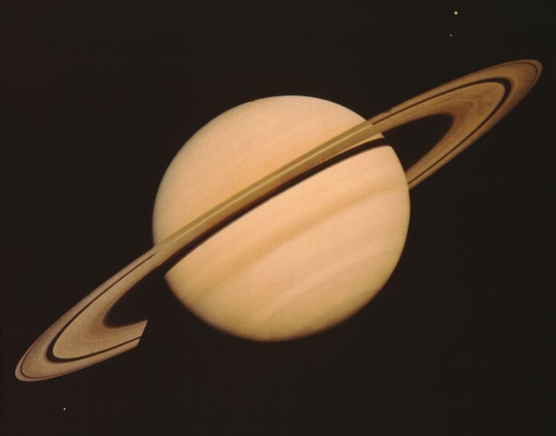 10-sided wave spotted on Saturn's south pole: What to know
