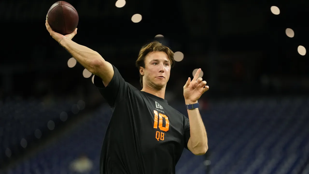 ESPN insider reveals when Jets could start Cade Klubnik at QB during 2026 season