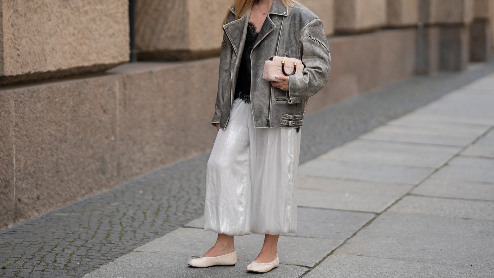Skip Stiff Jeans! I’m Eyeing These Flowy, Flattering Pants Instead