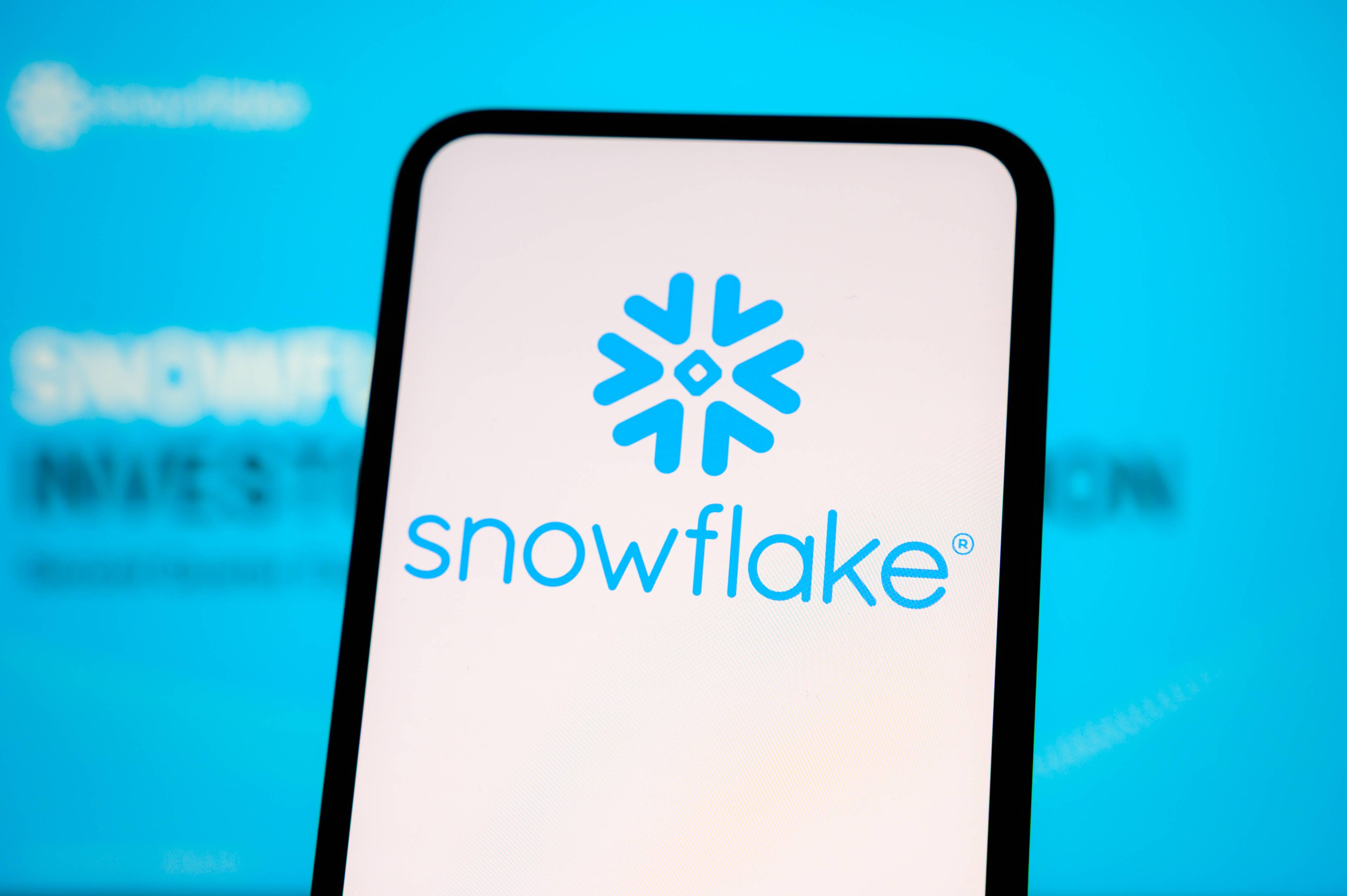 Morgan Stanley resets Snowflake stock price target by $170