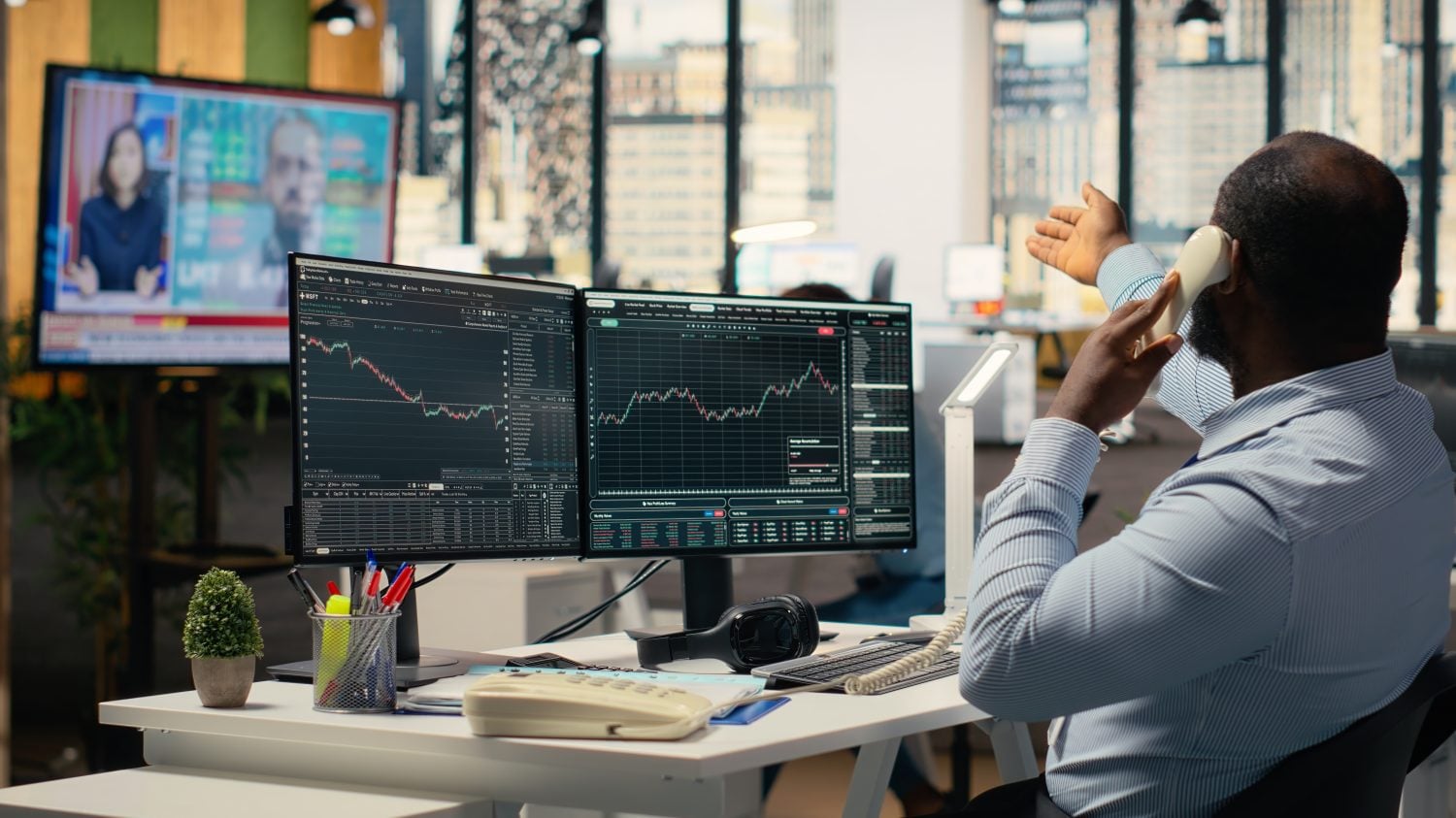 Forget JEPQ: The Company Behind QQQ Runs Its Own Nasdaq Income Fund