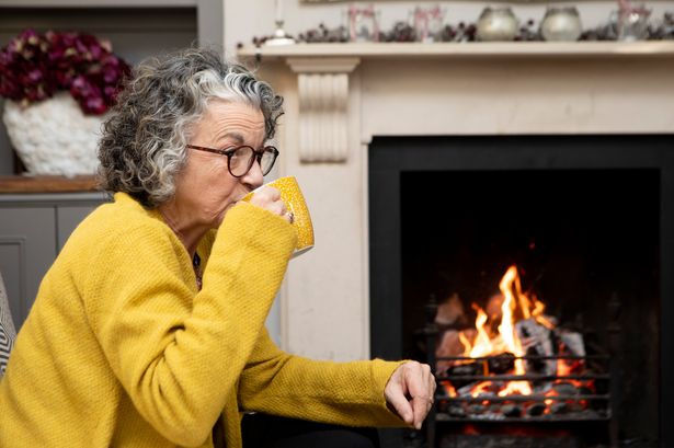 DWP 'it's not automatic': The 2 pensioner groups who must apply for £300 Winter Fuel Payment