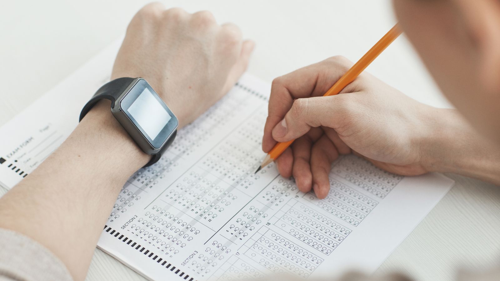 Maharashtra sets up high-level panel to review recruitment exam systems