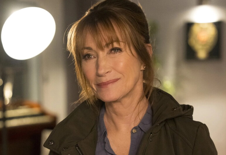 Jane Seymour: “I am definitely a muse and amused by the talent that surrounds me”