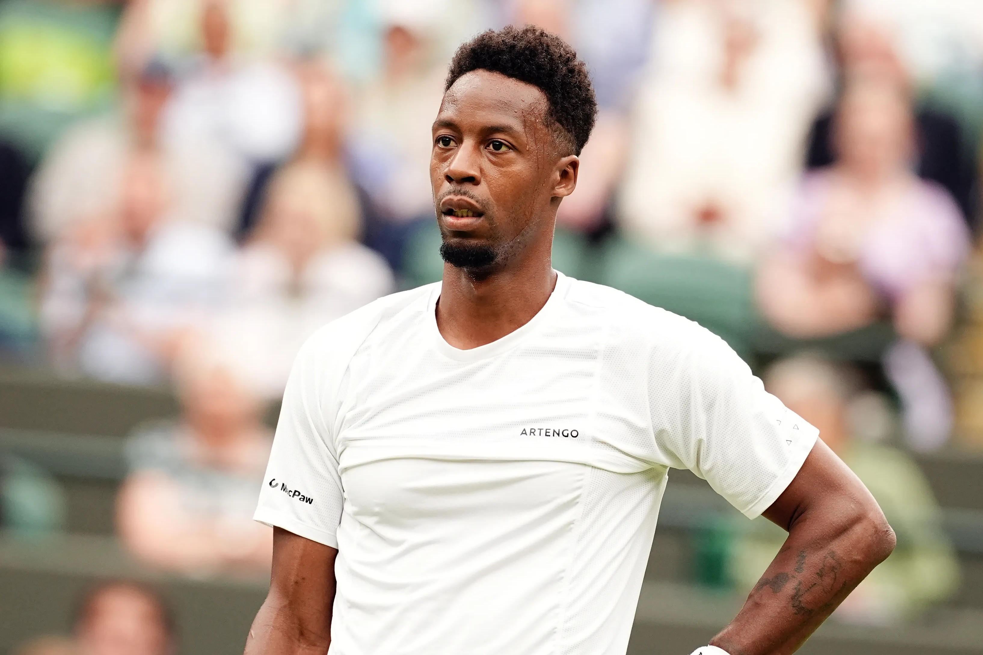 US Open star announces retirement from tennis at 40 for VERY different career venture in office away from court