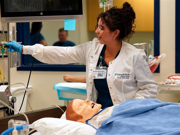 As Pell grants expand, students see openings to afford short-term job training