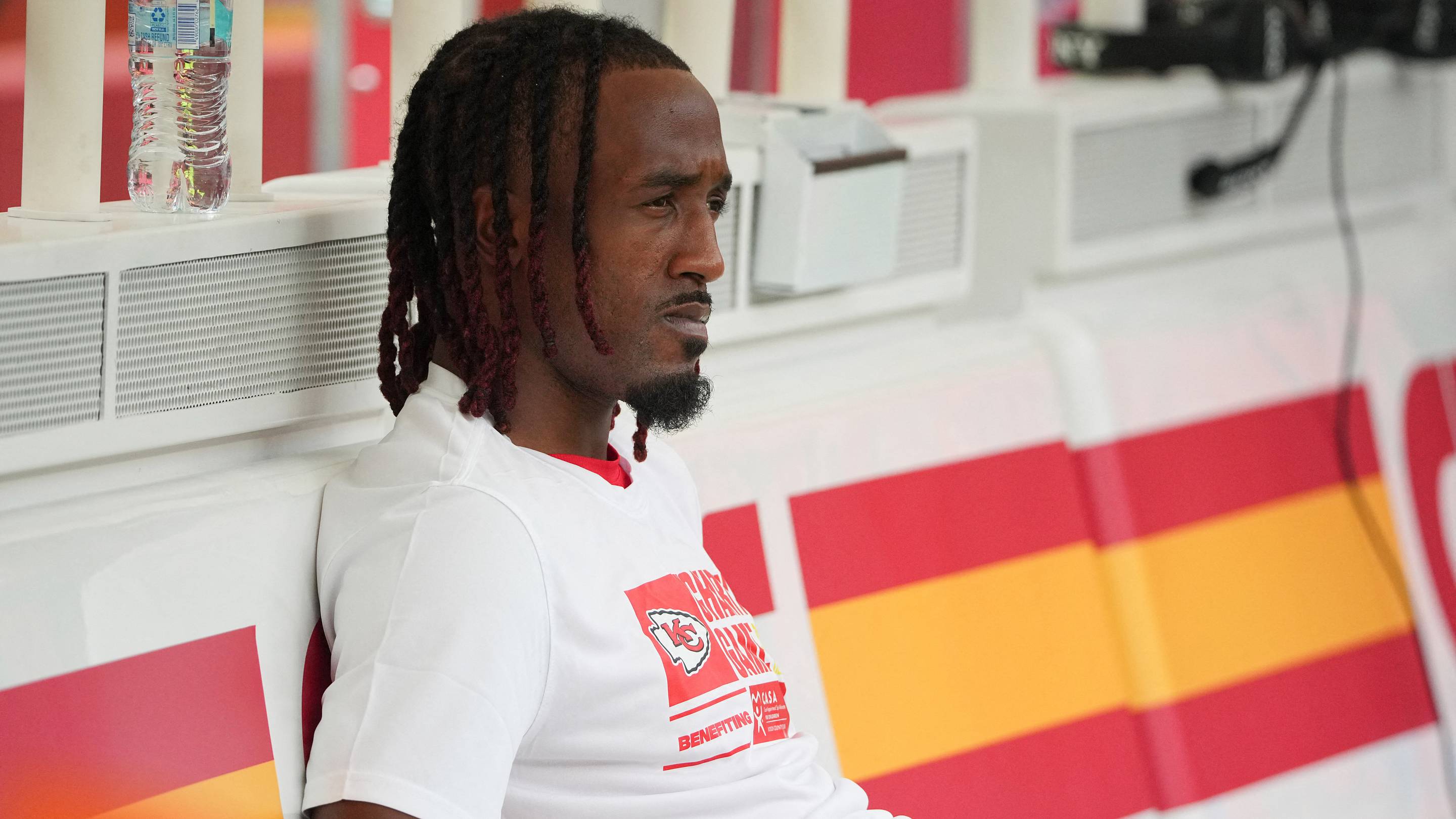 Chiefs Feel L'Jarius Sneed Can Star in Secondary Again: 'Playing Like That Right Now'