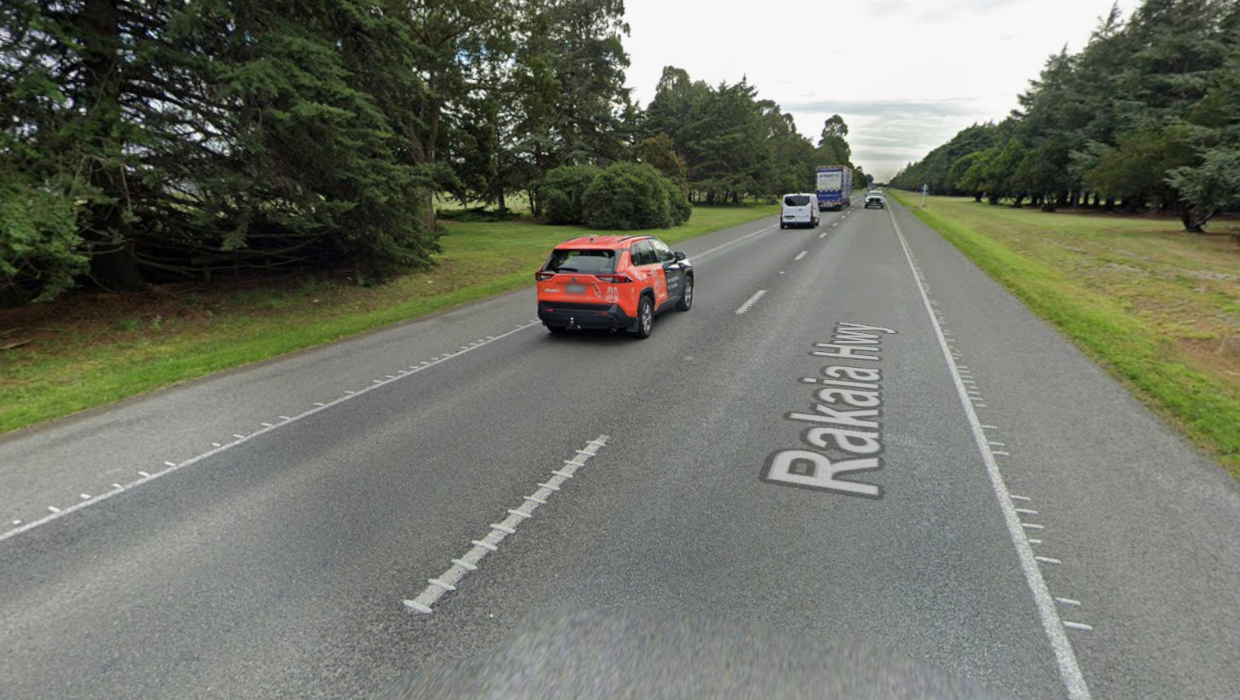 Crash closes highway near Ashburton
