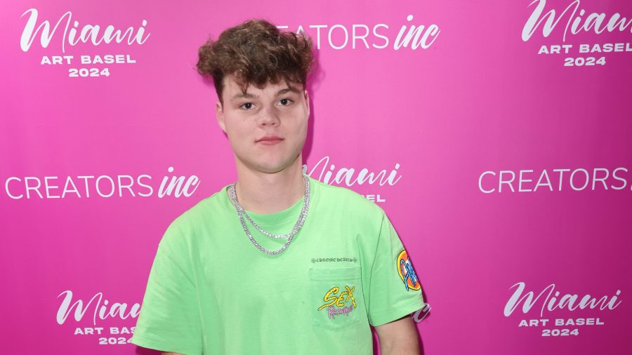 Influencer arrested for suspected domestic battery in Florida