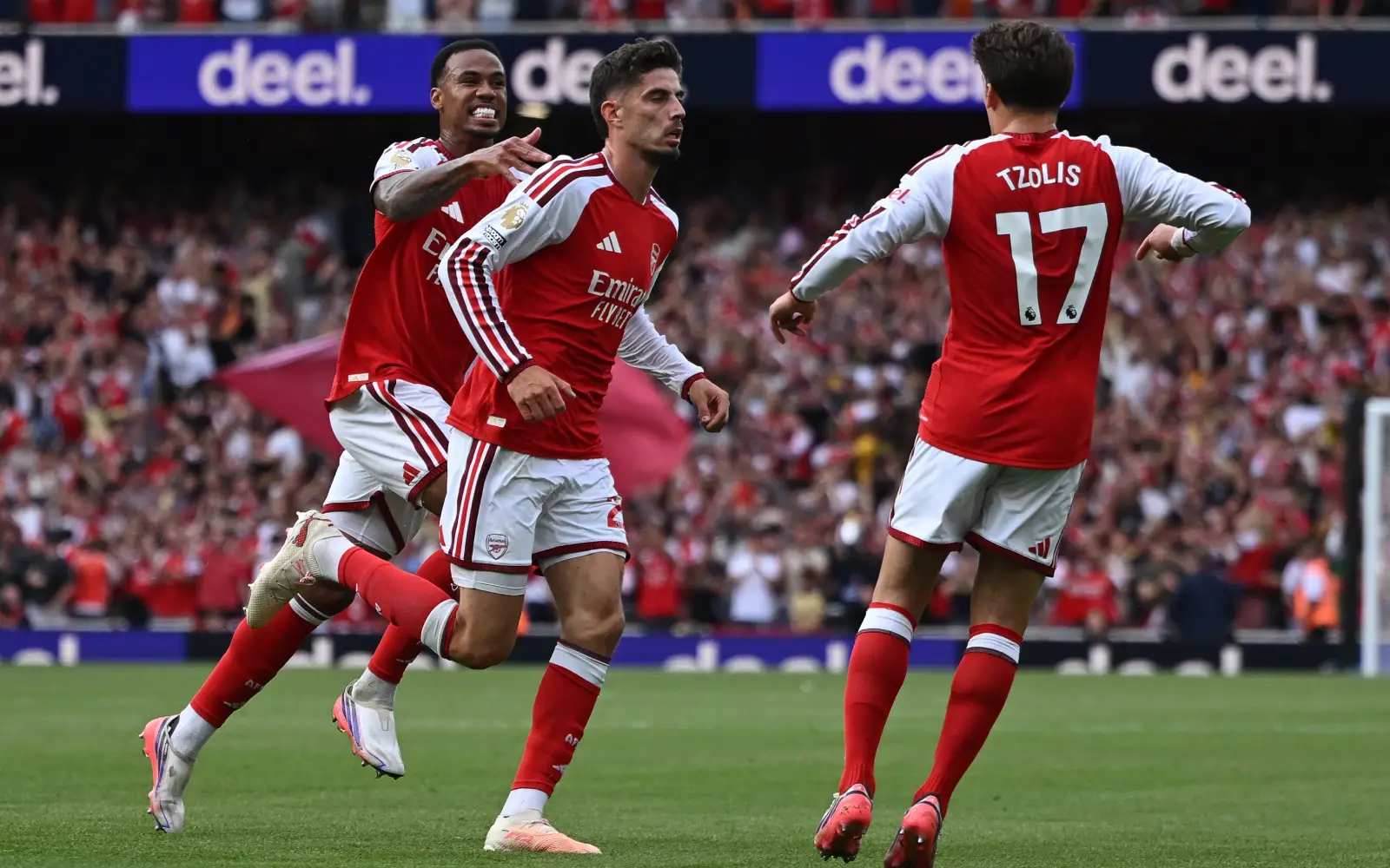 Arsenal deliver statement fightback to end Chelsea’s flying start