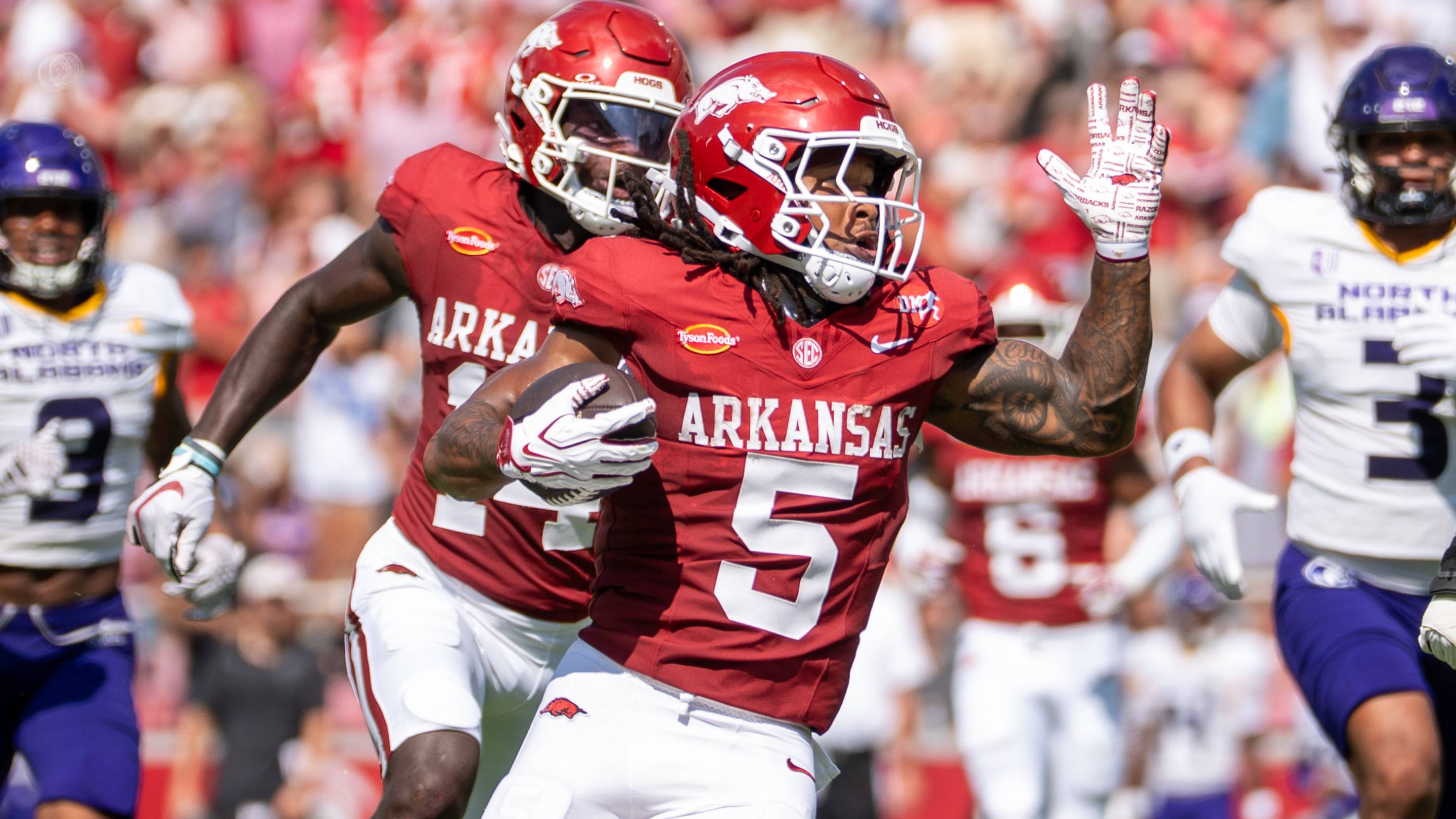 Can Sutton Smith Hold Up for Arkansas This Season?