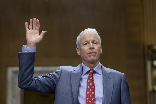 Wright and Bessent Explain the Squeeze on Iran
