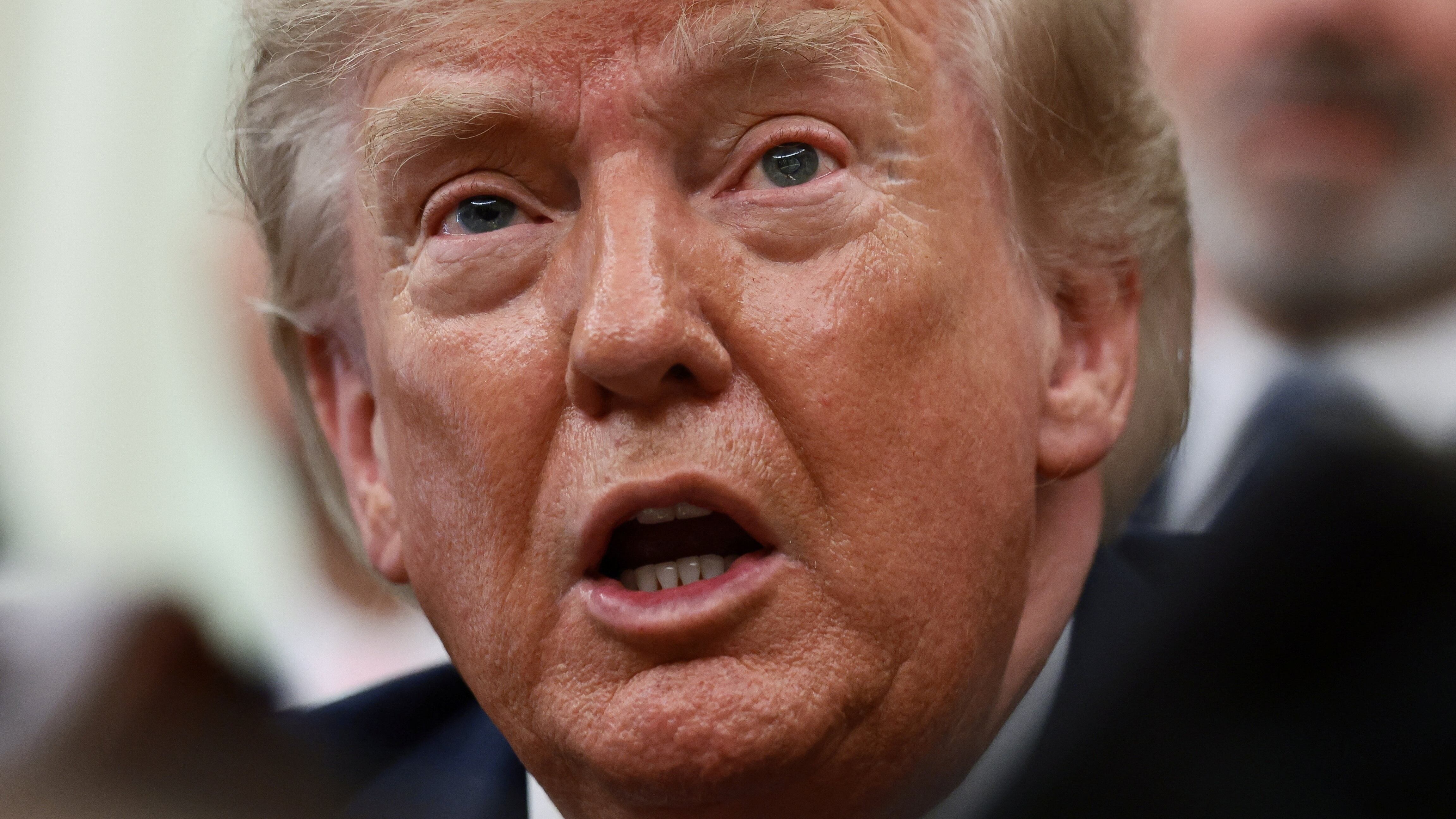 White House Roasted After Trump’s New Rebrand Attempt Flops