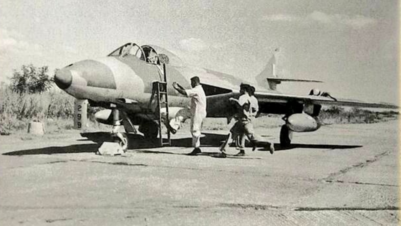 Outnumbered: The IAF pilot who took on four Pakistani Sabres and helped save Calcutta