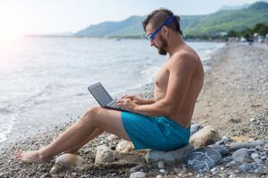 New survey reveals most Americans work during vacations