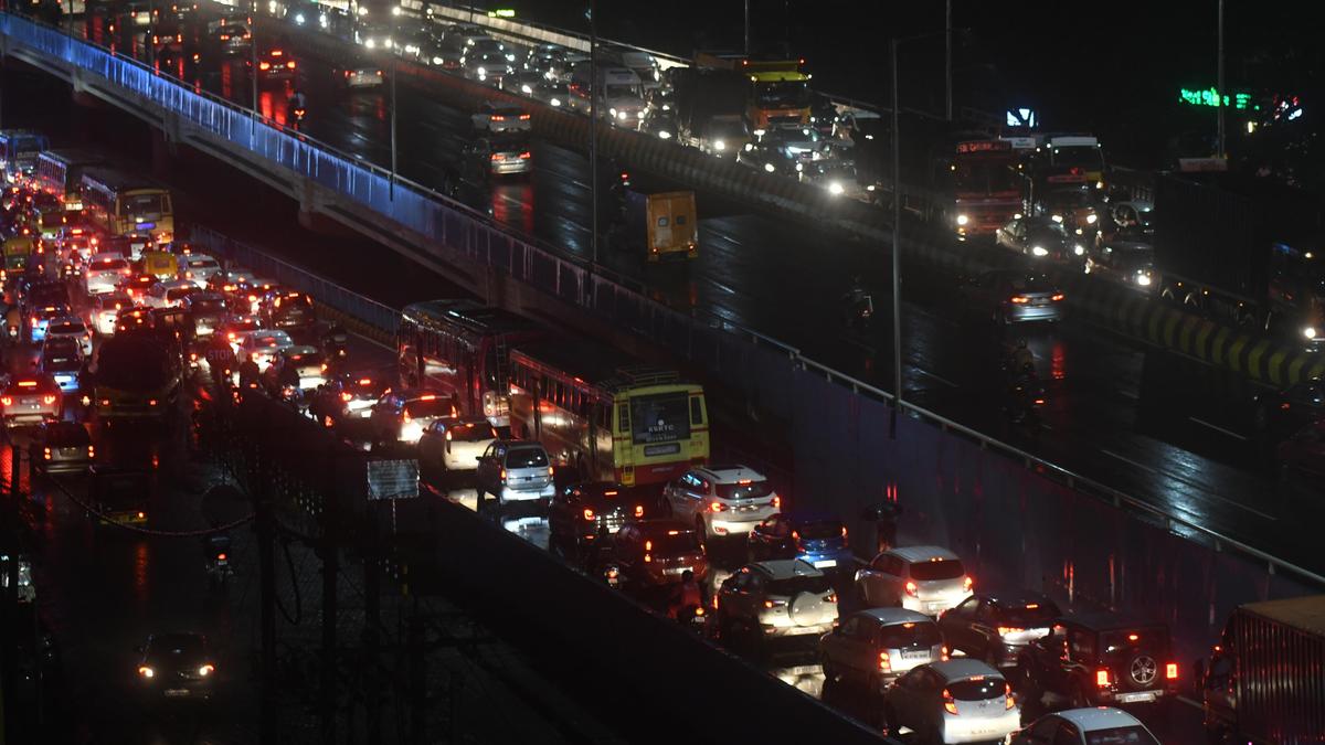 Frequent power disruptions affect residents of Vyttila, trigger protests