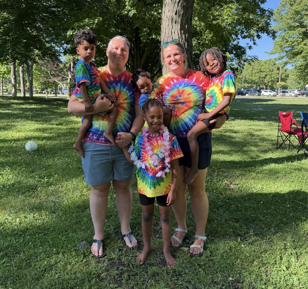 Milwaukee Couple Adopts 4 Children After 8 Years as Foster Parents