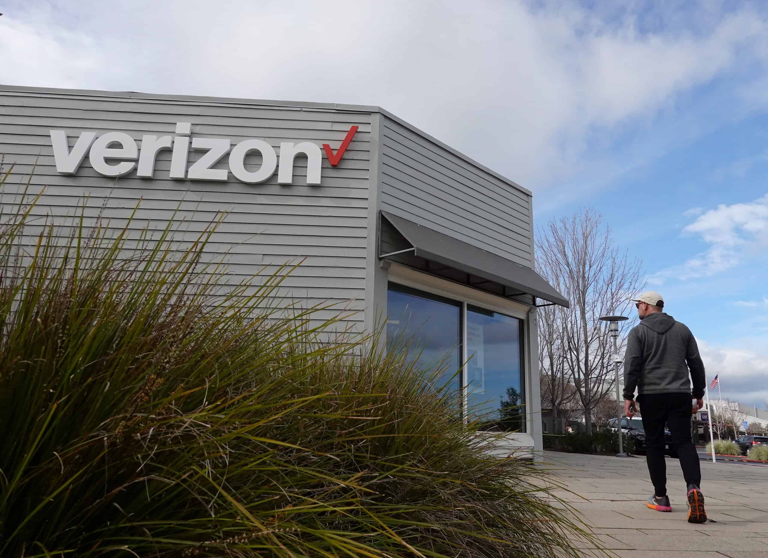 Which Telecom Stock Has Dominated in 2026: AT&T, Verizon, or T-Mobile? (It’s Not Even Close)