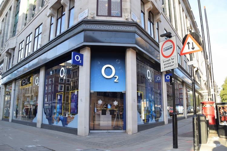 O2 Business launches satellite D2D service in UK