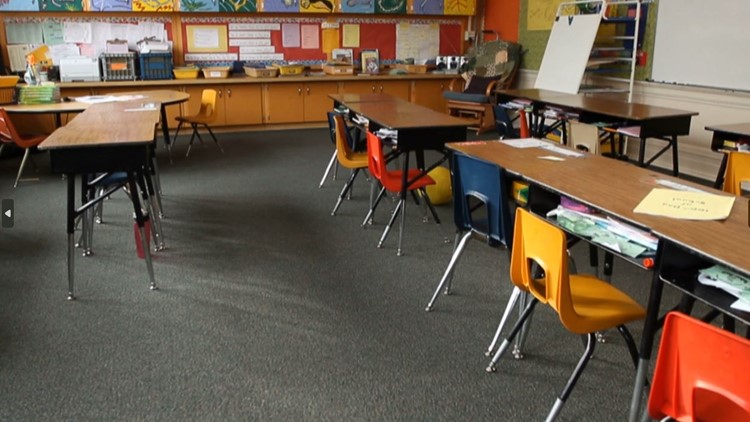 Phoenix man indicted in million-dollar 'kickback' scheme involving former school superintendent