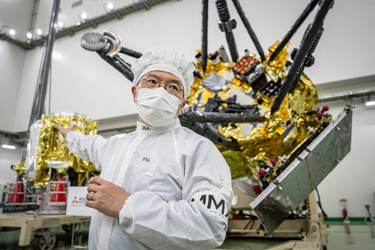Japan's Oct.19 Phobos Launch Carries Humanity's First Physical Martian Samples