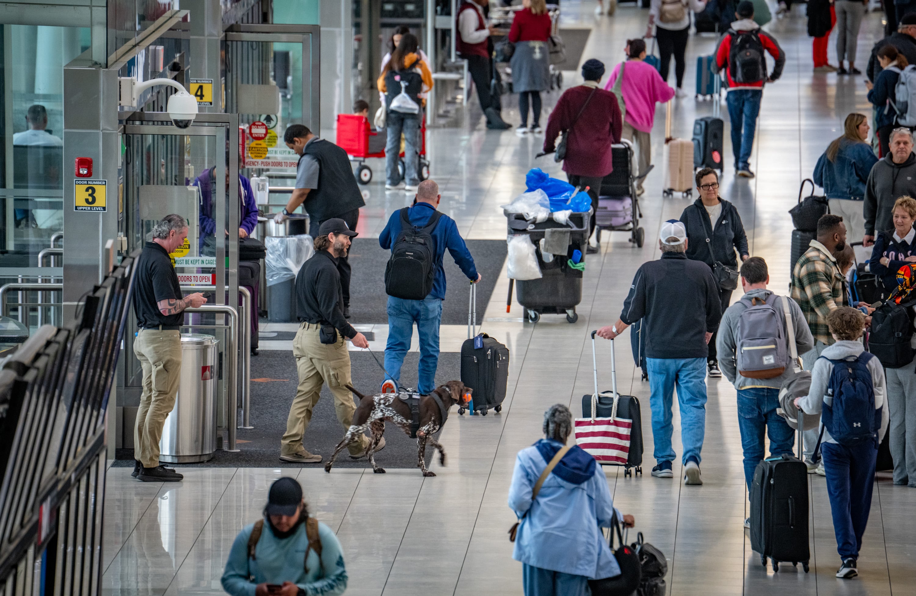 Moore announces $18 minimum wage for some BWI workers