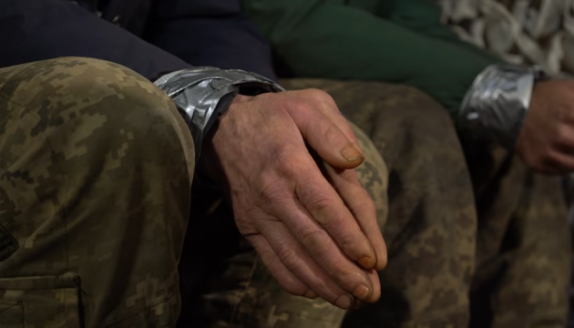 Russian military intelligence serviceman surrenders to Ukraine