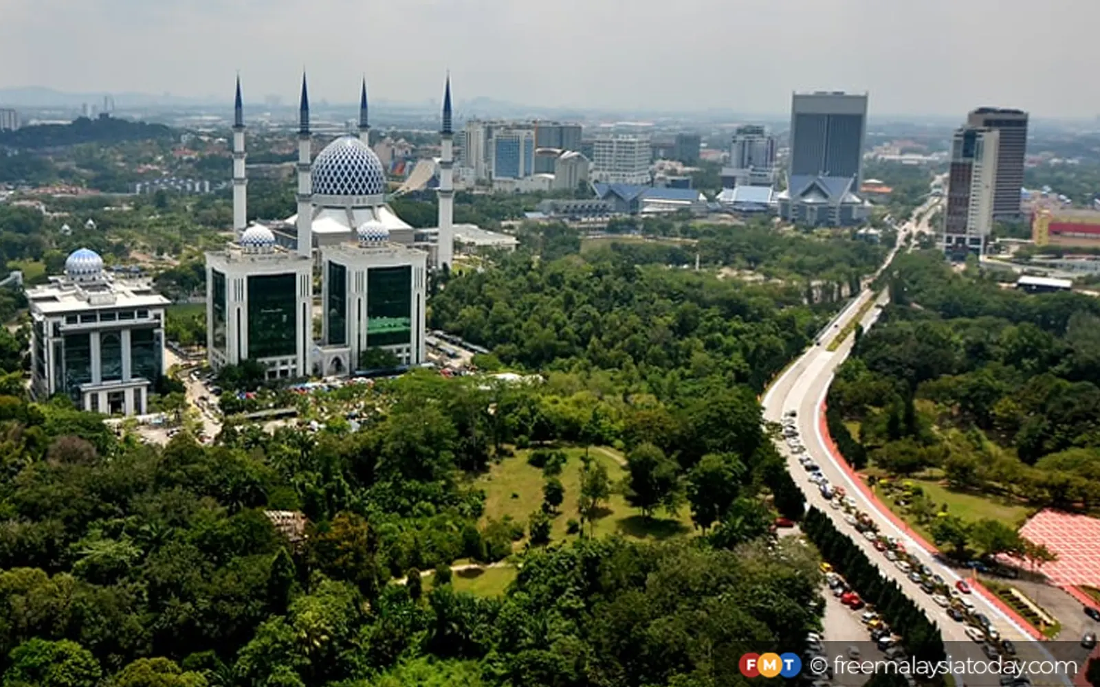 Selangor yakin catat RM100 bilion nilai pelaburan pada 2026, kata MB