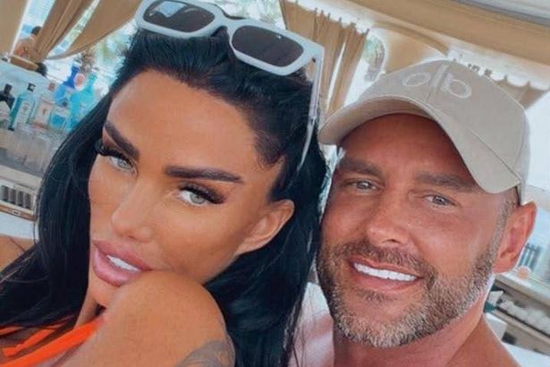 Katie Price 'in self destruct mode' after calling time on marriage to Lee Andrews