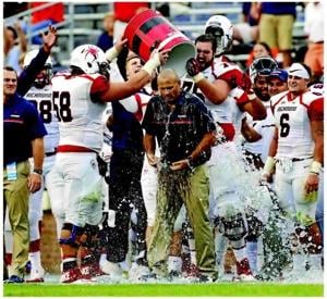 WHEN THE SPIDERS UPENDED THE HOOS