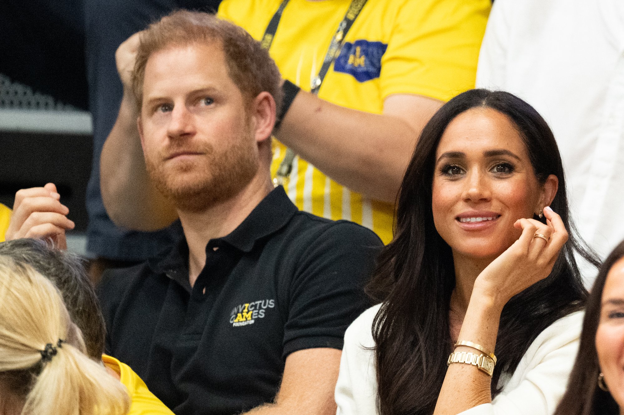 Harry and Meghan's team left scrambling as timeline reveals Palace gave Sussex camp little time to respond