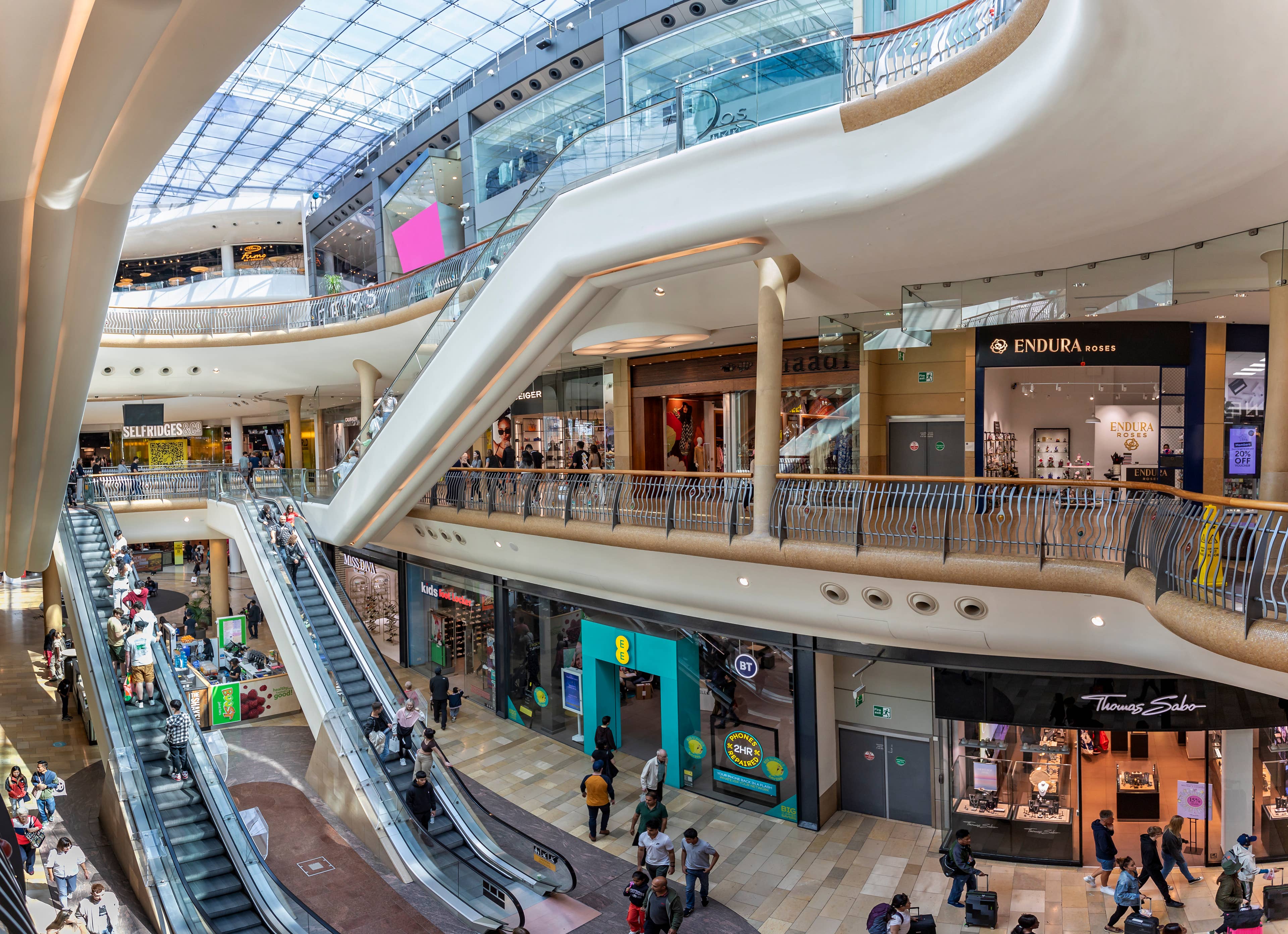 102-year-old mall retailer quietly closes 25 stores