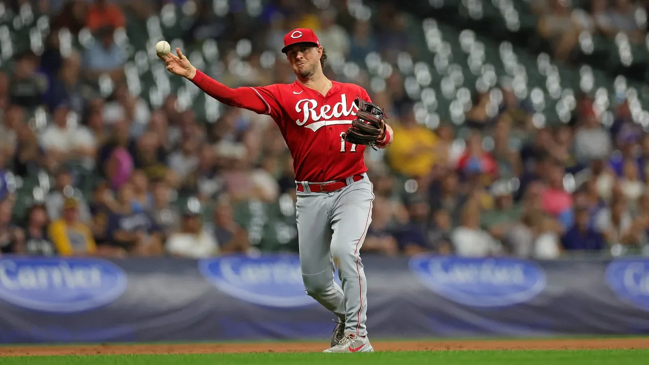 Braves September call-up offers 'experience' off bench before postseason