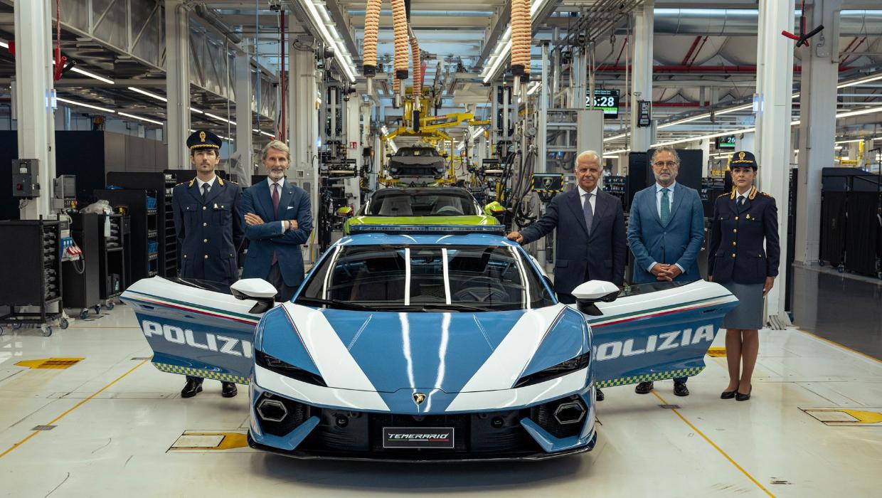 Lamborghini Temerario joins Italian police fleet for life-saving missions