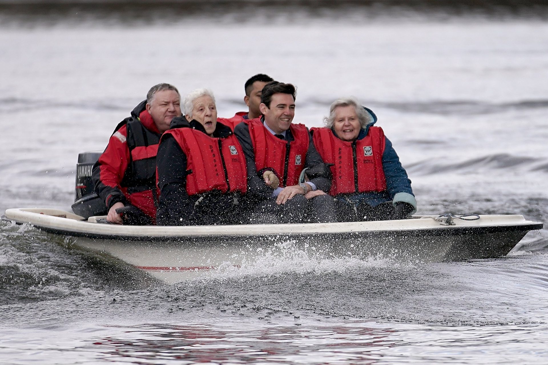 Scrap triple lock, senior Labour figures demand in growing revolt