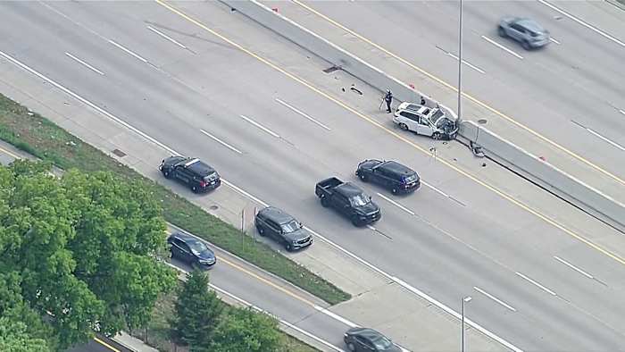Crash closes westbound I-96 at Telegraph